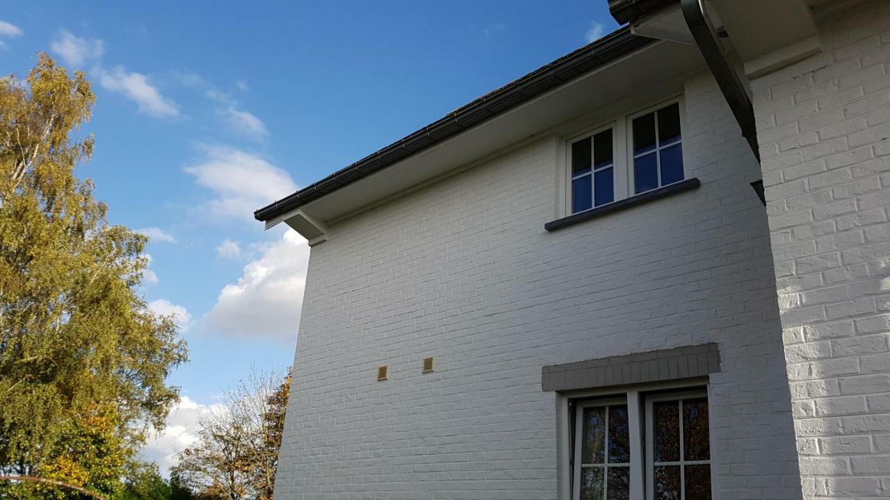 Le Chanteclair Gembloux Exterior photo